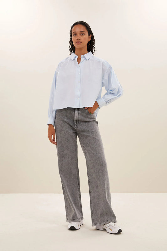 SARAH SHORT CHAMBRAY BLOUSE - light blue