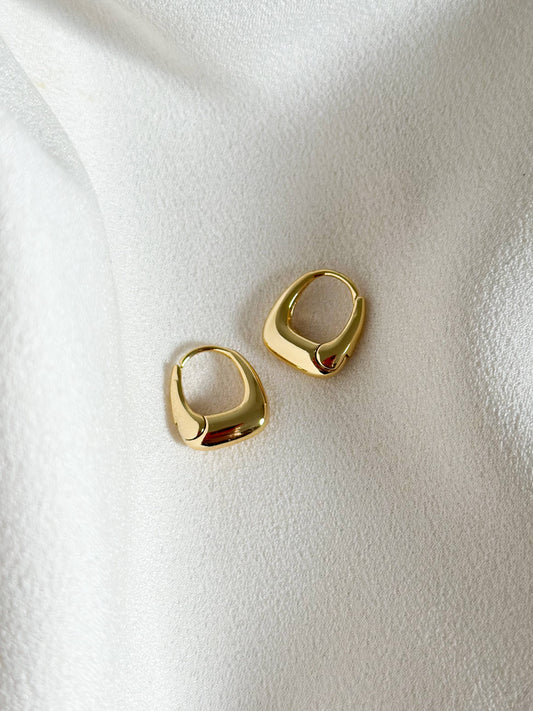 18K Gold Plated Trapezoid huggie hoop earrings