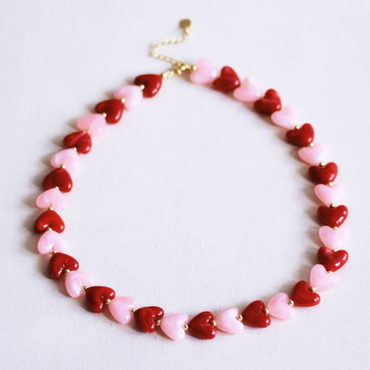 Resin heart bead necklace - pink/red