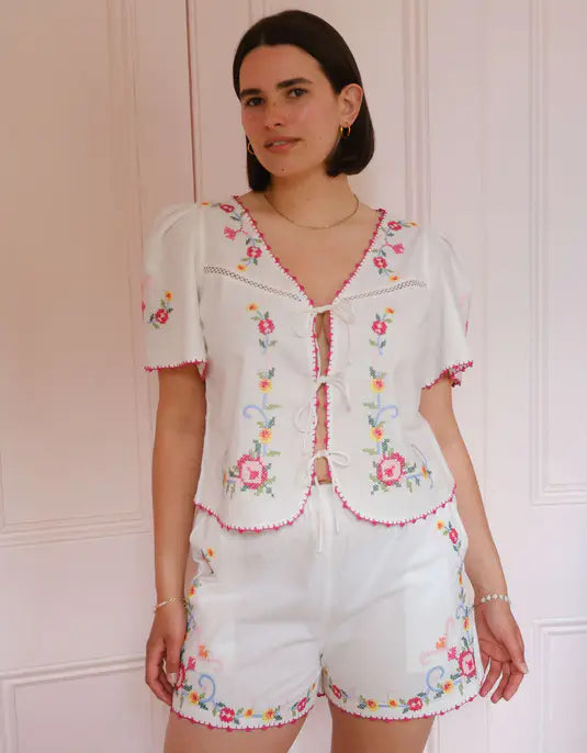 GIA SHORTS - Rose Cross Stitch
