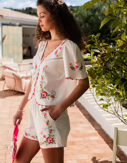 GIA SHORTS - Rose Cross Stitch