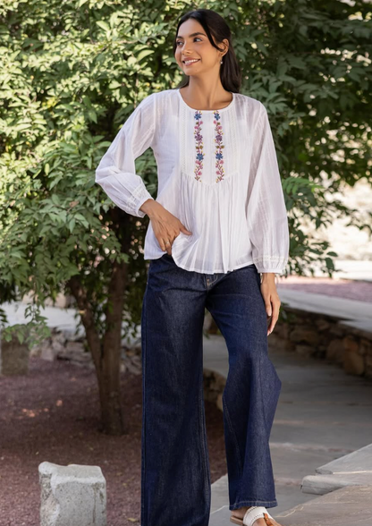 VINTAGE INSPIRED WHITE TOP