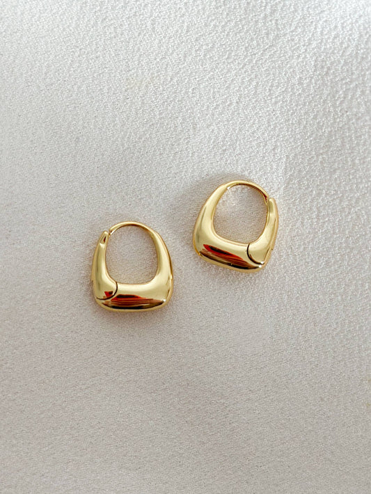 18K Gold Plated Trapezoid huggie hoop earrings 
