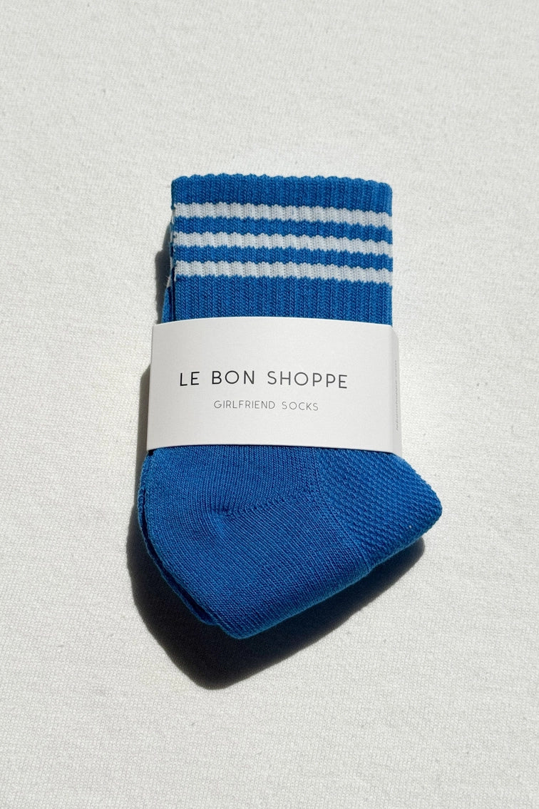 minimal_girlfriend_socks