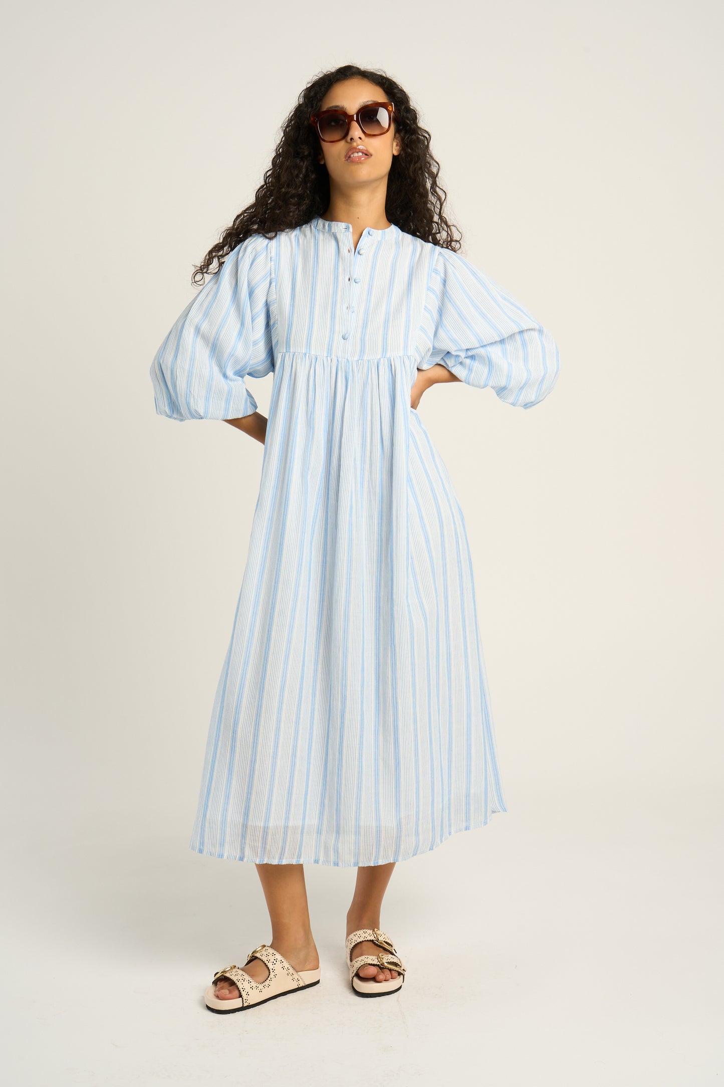 rigo_dress_blue_stripe
